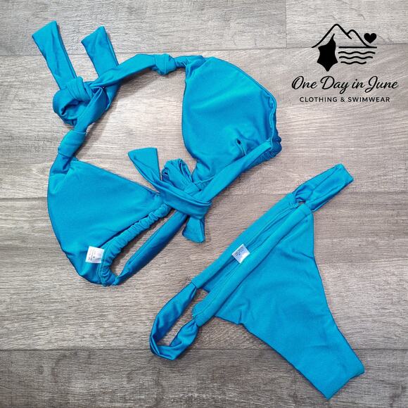 Charmleaks Cheeky Halter Tie Back Bikini Swimsuit Size M - Picture 4 of 4